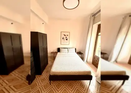 Habitación en piso compartido de 6 habitaciones en alquiler en San Matías-Realejo en Granada