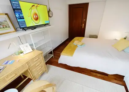 Se alquila habitación en piso de 4 habitaciones en Santutxu en Bilbao
